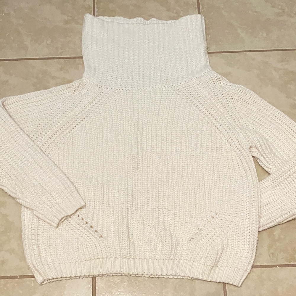 Cozy White Turtleneck Sweater